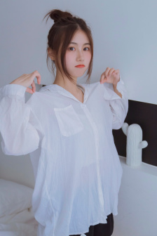 裸身美女